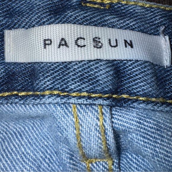 PacSun Women’s Two Tone Patchwork Jeans Size 27 High Rise Straight Leg - Picture 6 of 9